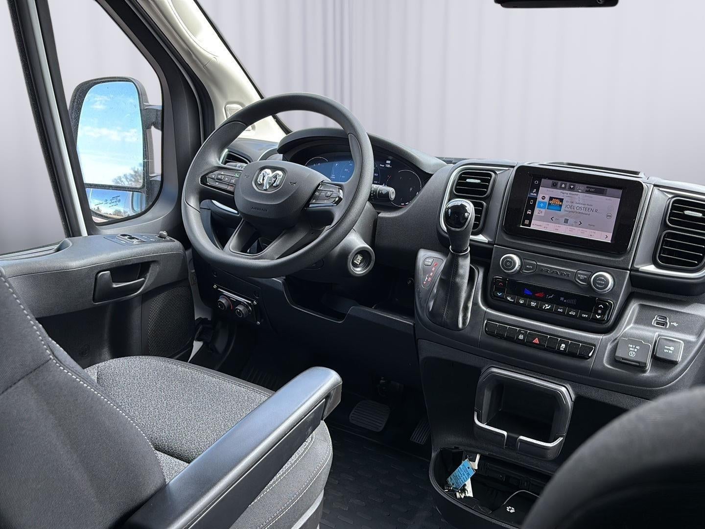 2025 RAM ProMaster Cargo Van SLT