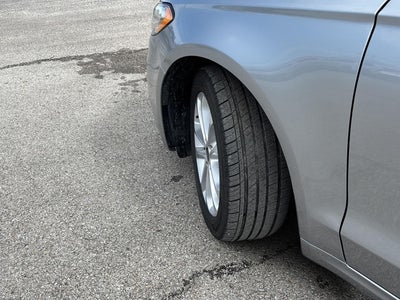 2020 Ford Fusion Hybrid SE