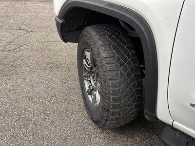 2024 GMC Sierra 1500 AT4X