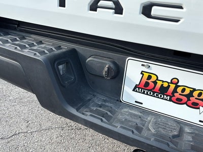 2022 Toyota Tacoma SR