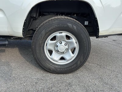 2022 Toyota Tacoma SR