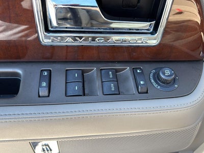 2014 Lincoln Navigator Base