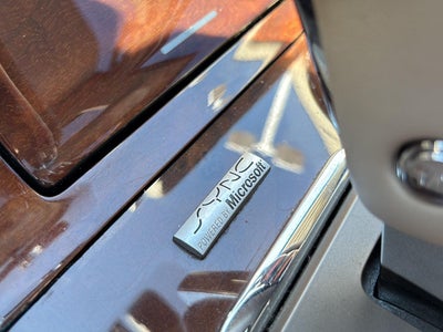 2014 Lincoln Navigator Base