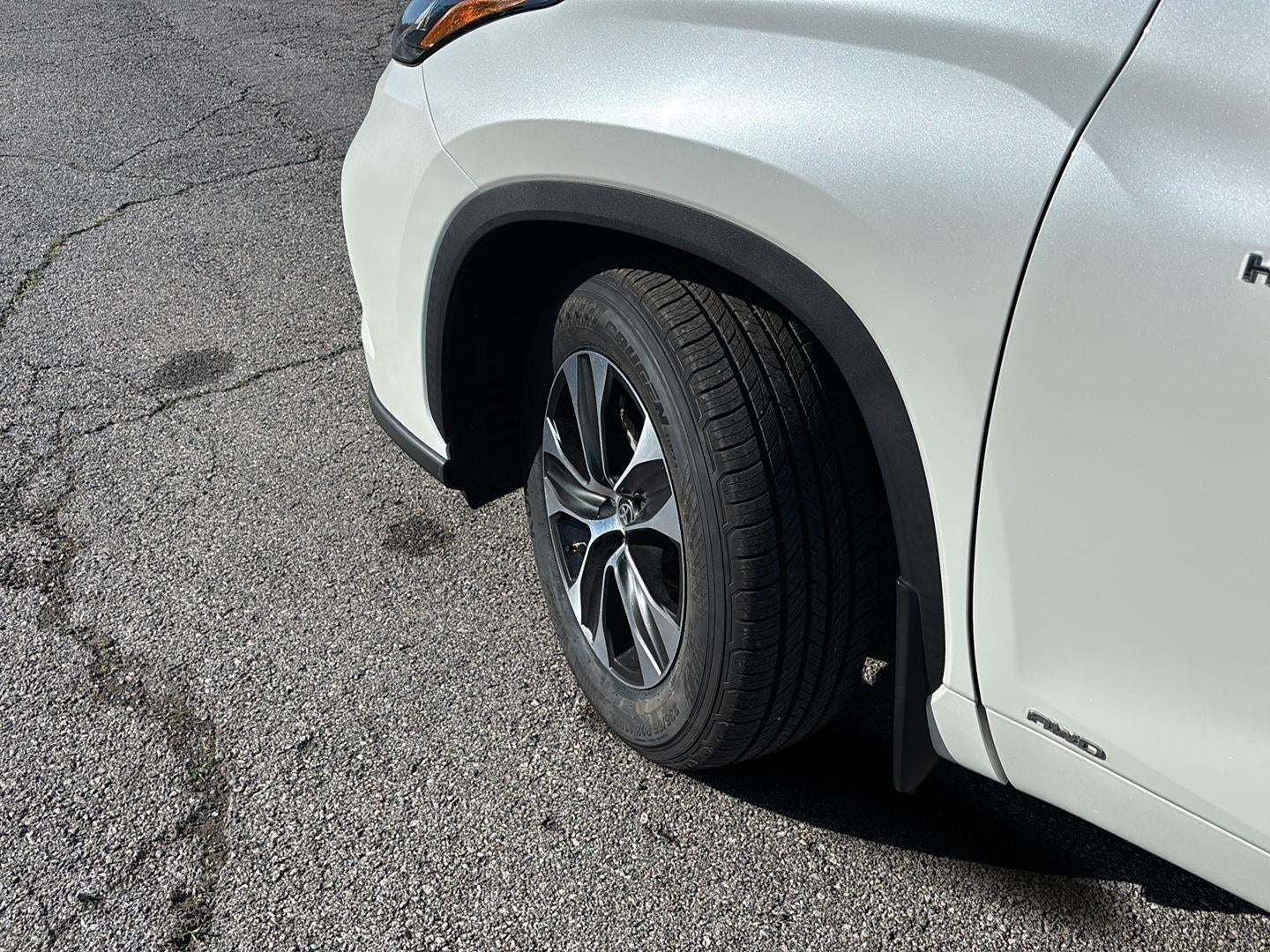 2020 Toyota Highlander Hybrid XLE