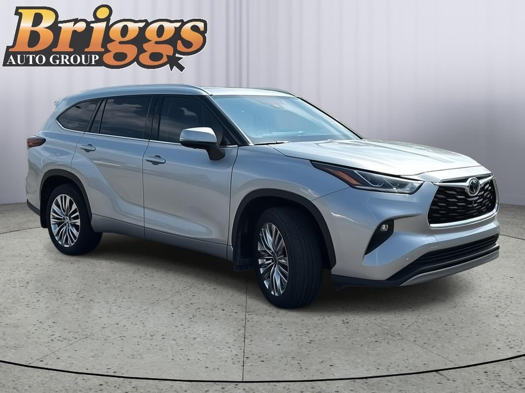 2024 Toyota Highlander Platinum