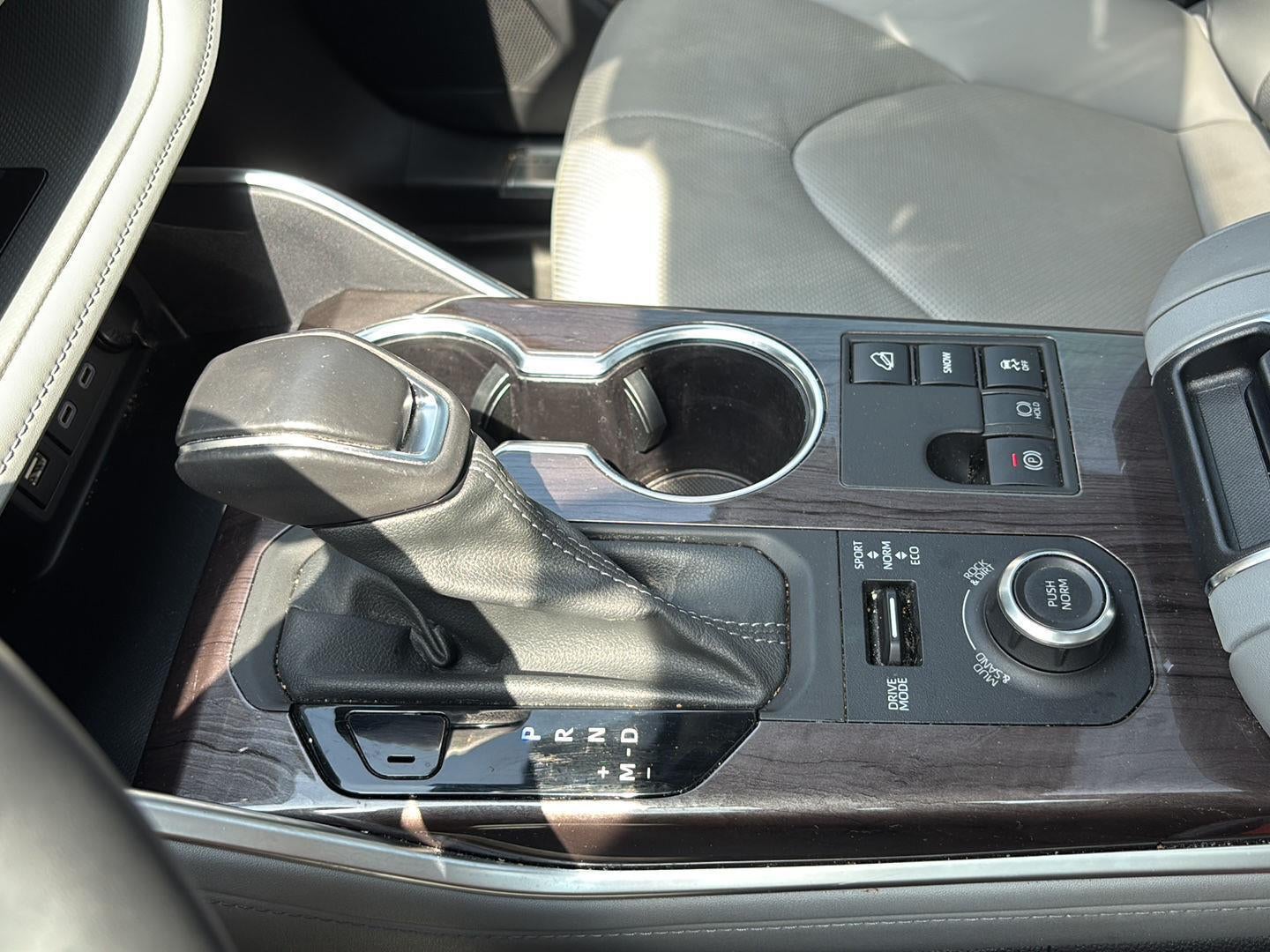 2024 Toyota Highlander Platinum