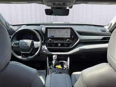 2024 Toyota Highlander Platinum