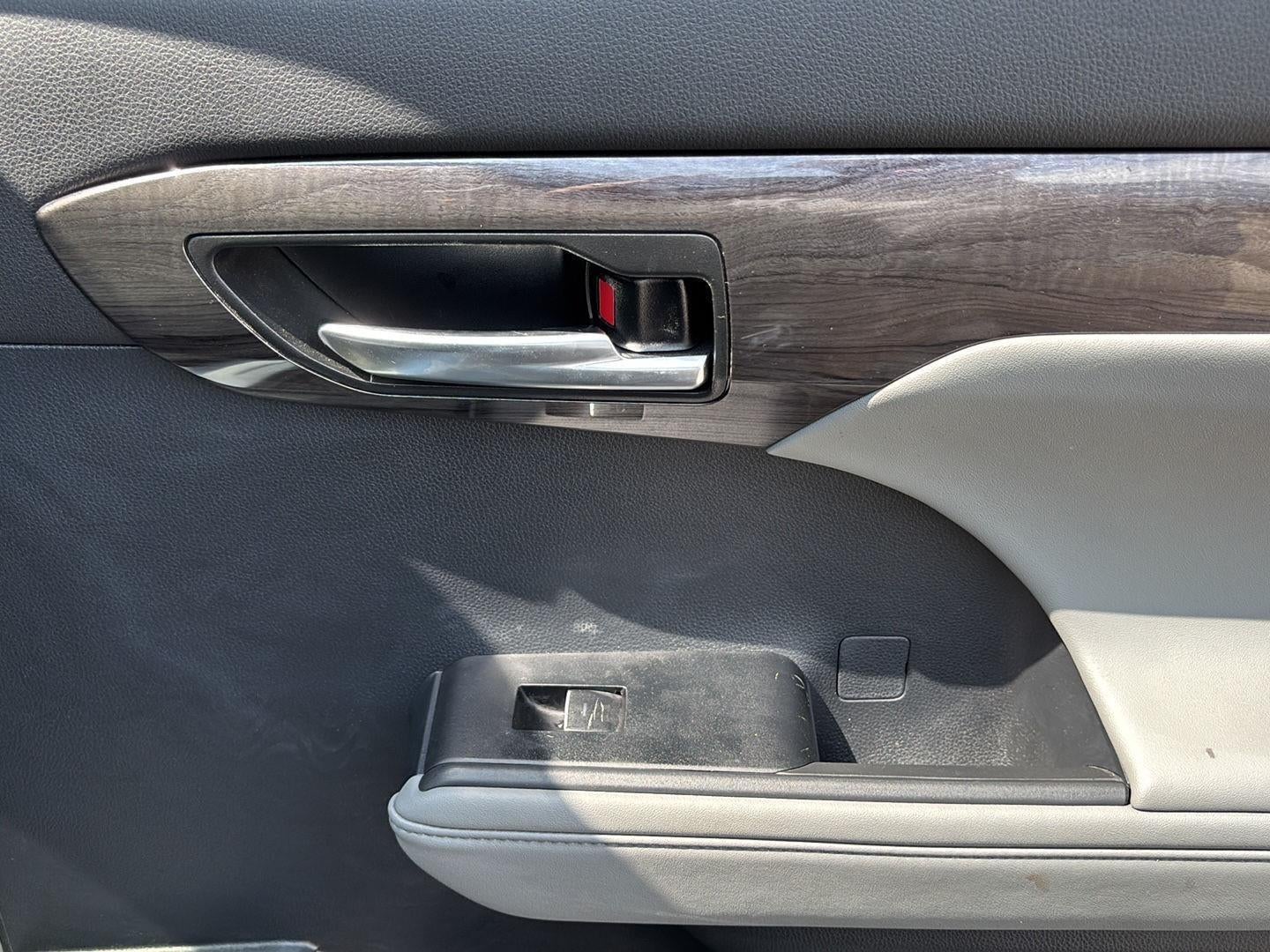 2024 Toyota Highlander Platinum