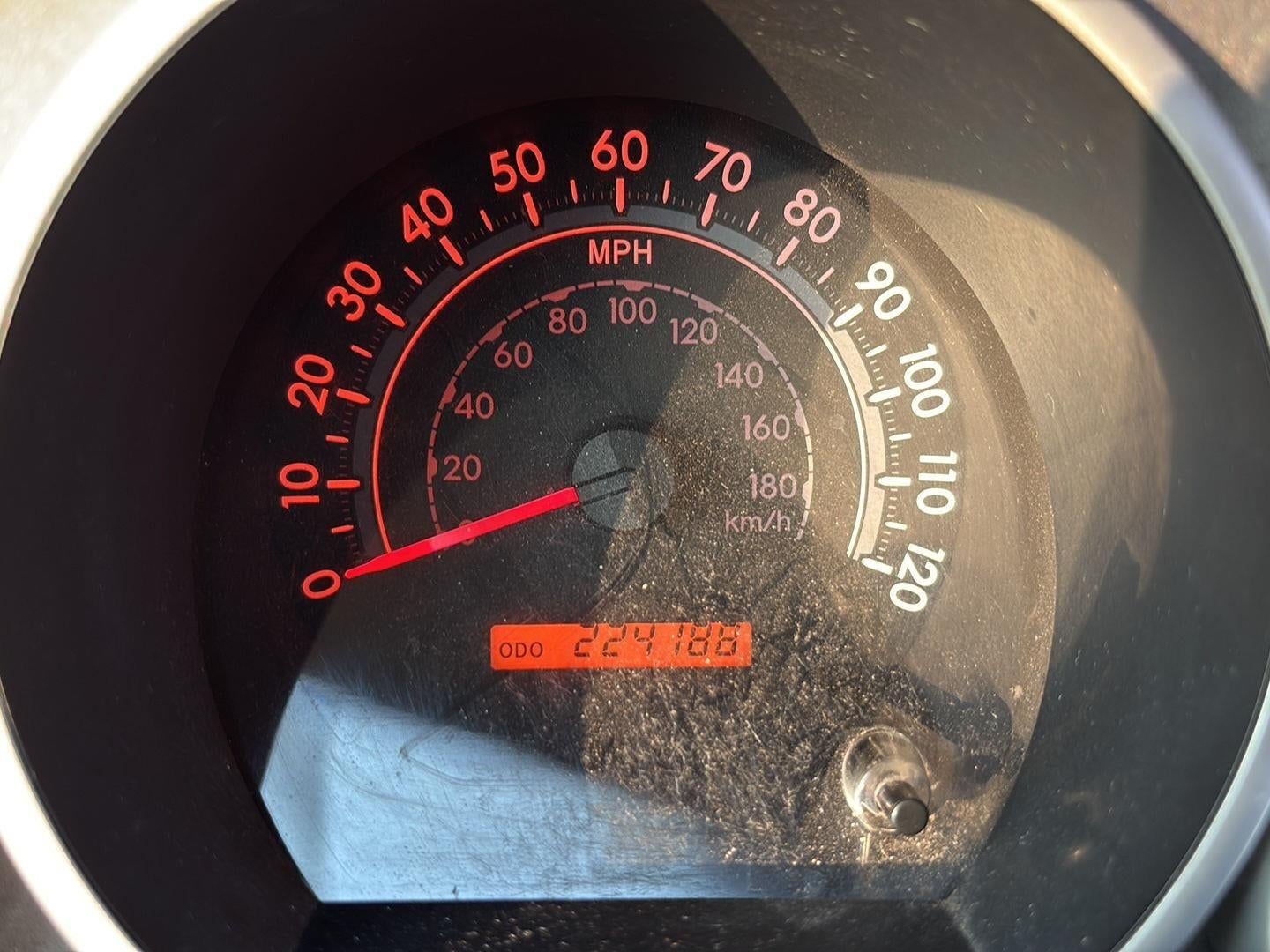 2011 Toyota Tundra Truck GRADE