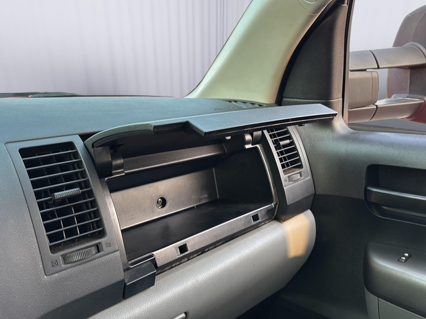 2011 Toyota Tundra Truck GRADE